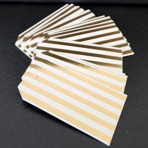 New in Package 20 Pieces Gold and White Card Gift Tags